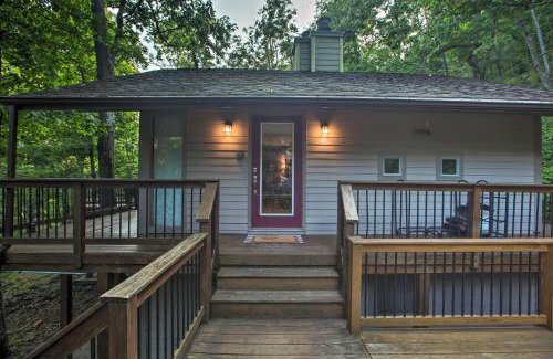 Wintergreen Casa | Cozy Hillside Hideaway in Wintergreen Resort!