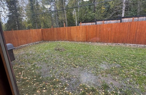Rabbit Creek Casa | COZY HILLSIDE HOME WITH A BEAUTIFUL DECK, FIRE PIT, SAUNA & PLENTY OF PARKING