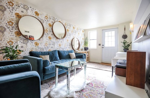 Whittier Heights Apartamento | Cozy Hip Vintage Mil Apt In Ballard