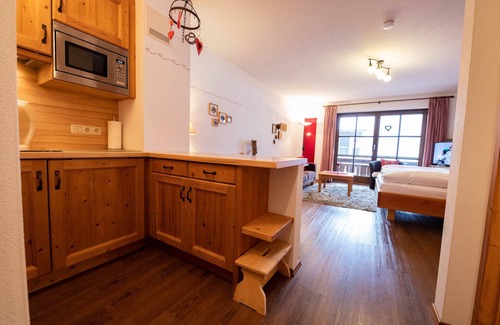 Untergrainau Apartamento | Cozy holiday apartment "Enzian" in the beautiful Zugspitz village Grainau