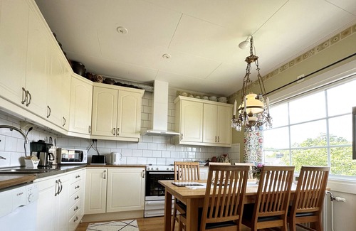 Bohus Apartamento | Cozy holiday apartment in Bohus near Gothenburg | SE09039