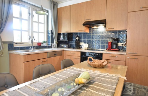 Reutum Casa | Acogedora casa de vacaciones en Reutum con jacuzzi