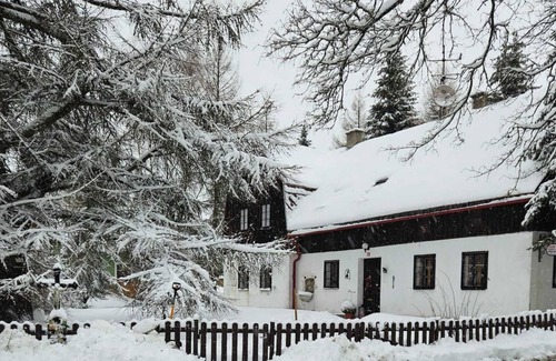 Pernink Casa | Acogedora casa de vacaciones para entusiastas del deporte y amantes de la naturaleza.