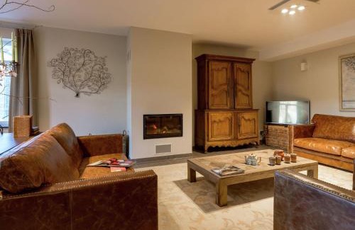 Gedinne Casa | Cozy Holiday Home in Gedinne near Forest