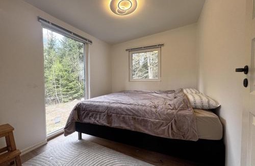 Boras Municipality Casa | Cozy holiday home near the lake, perfect for the family