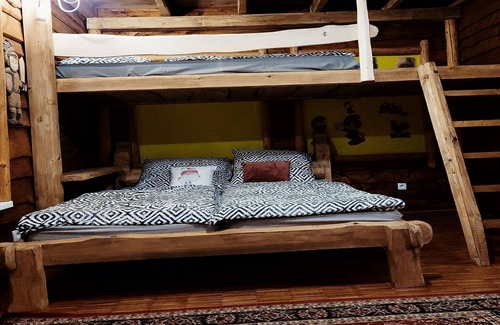 Posada Gorna Casa | Acogedora casa de vacaciones en Posada Górna con barbacoa