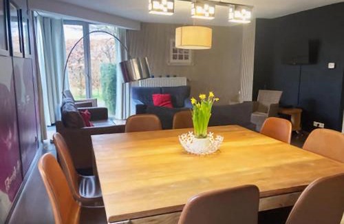 Ovifat Casa | Cozy Holiday Home with Jacuzzi and Sauna in Ovifat