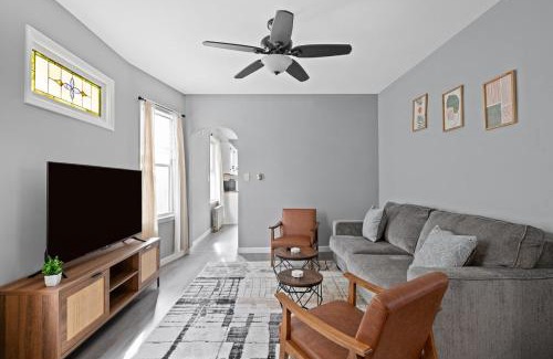 Wallington Apartamento | Cozy Home, 19 min to NYC, 3 Car Driveway