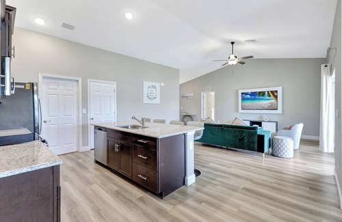 Centennial Casa | COZY HOME AWAY FROM HOME!