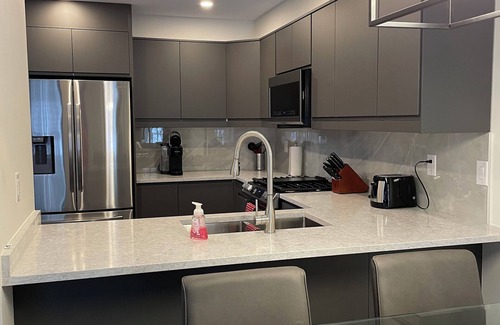 Barrie Casa | Cozy Home Away from Home