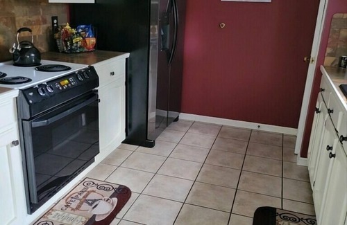 Shenandoah Casa | Cozy home away from home with ample amenities