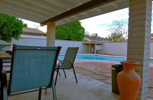 Kyrene-Superstition Casa | Acogedor hogar / patio trasero / en ubicación sorprendente / Tempe s Best