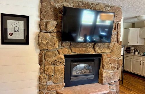 Old Town Condominio | Cozy home base for a great trip!