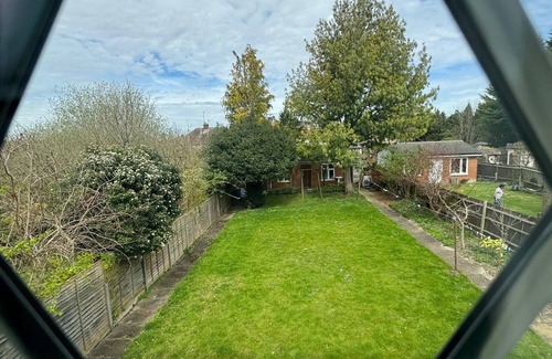 Luton Casa | Cozy Home - Contractor/Families/Relocation/Leisure/Business 5beds |FREE Parking