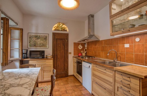 Monte San Savino Casa | Acogedora casa en Monte San Savino -AR-