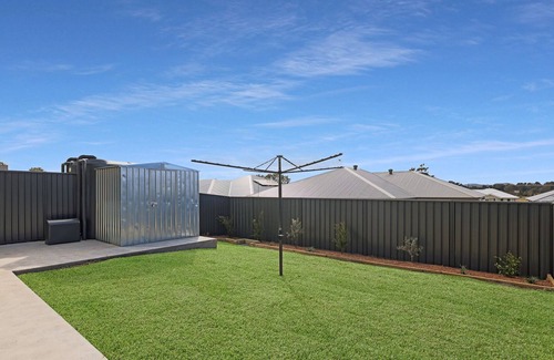 Central Mudgee Casa | Cozy Home Illalangi with Fireplace, Garden and BBQ
