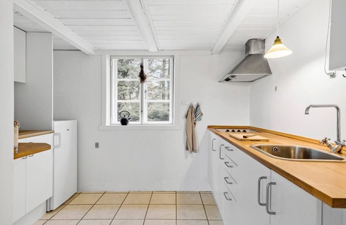 Pedersker Casa | Acogedora casa en Aakirkeby con WiFi