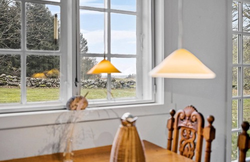 Pedersker Casa | Acogedora casa en Aakirkeby con WiFi