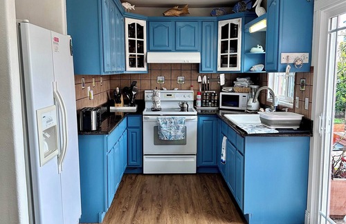Arroyo Grande Casa | Cozy home in Arroyo Grande - Conveniently located minutes away from the beach.