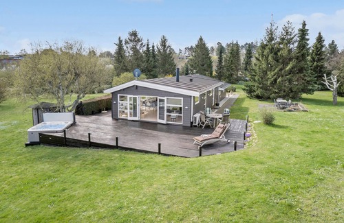 Hoeve Strand Casa | Acogedora casa en Asnæs con vistas al.