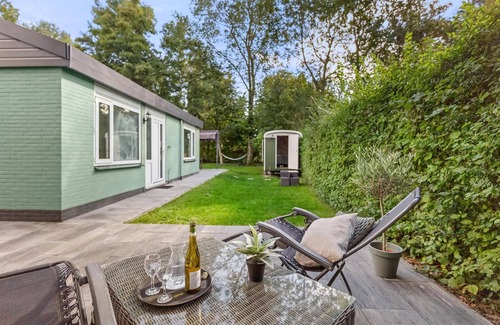 Baarland Casa | Acogedora casa en Baarland con WiFi