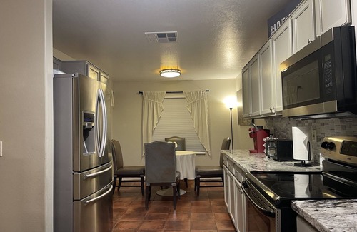 Ashton Ranch Casa | Cozy Home in beautiful neighborhood in Surprise, Arizona.