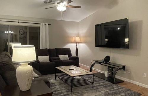 Ashton Ranch Casa | Cozy Home in beautiful neighborhood in Surprise, Arizona.