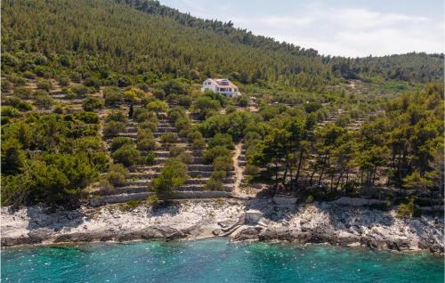 Blato Casa | Cozy Home In Blato With House Sea View