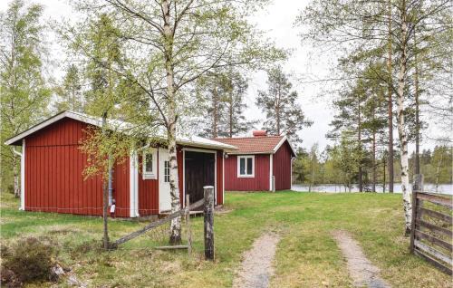 Bodafors Casa | Cozy Home In Bodafors With Kitchen