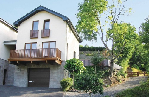 Oberhausen Casa | Acogedora casa en Burg-Reuland con.