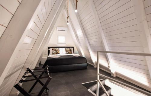Old Town Casa | Cozy Home In Catania With Kitchen