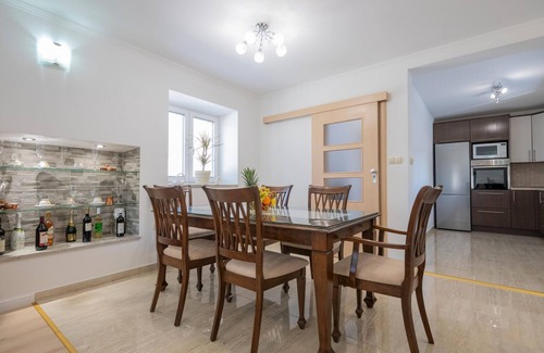 Lovrec Casa | Acogedora casa en Dobrince