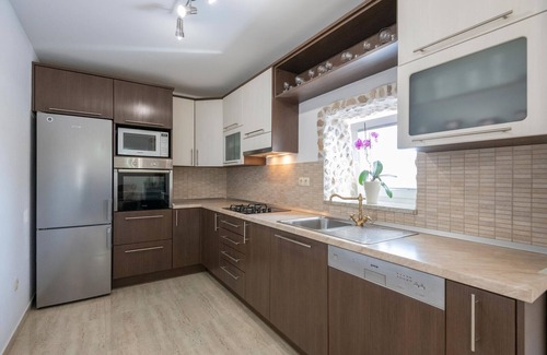 Lovrec Casa | Acogedora casa en Dobrince