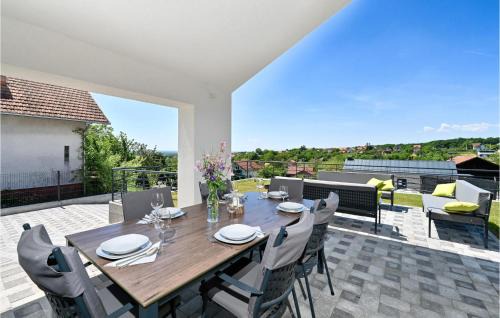 Dugo Selo Casa | Cozy Home In Dugo Selo With Sauna