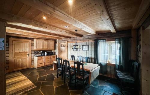 Hundorp Casa | Cozy Home In Fåvang With Wifi