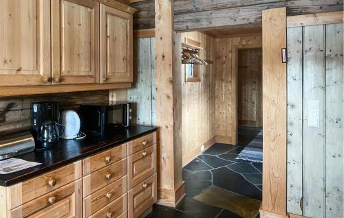 Hundorp Casa | Cozy Home In Fåvang With Wifi