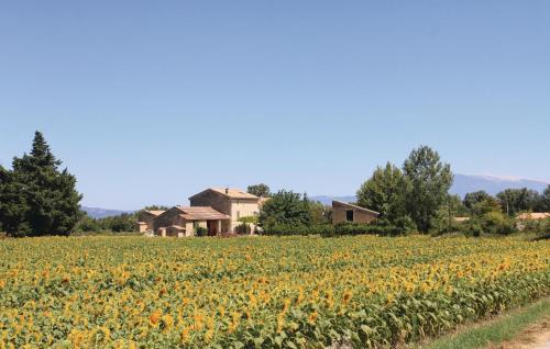 Pernes-les-Fontaines Casa | Cozy Home In Pernes Les Fontaines