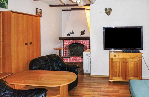 Redlowo Casa | Cozy Home In Gdynia With Wifi