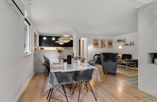 Helberskov Strand Casa | Acogedora casa en Hadsund con sauna