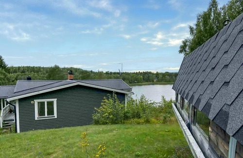 Harmanger Casa | Cozy home in Harmånger with lake view