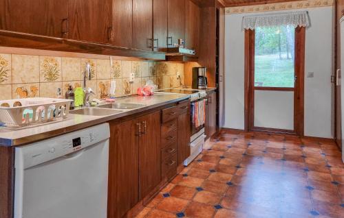 Hestra Casa | Cozy Home In Hestra With Wifi