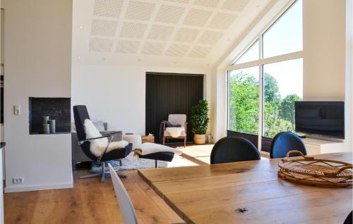 Hundested Casa | Cozy Home In Hundested With Wifi