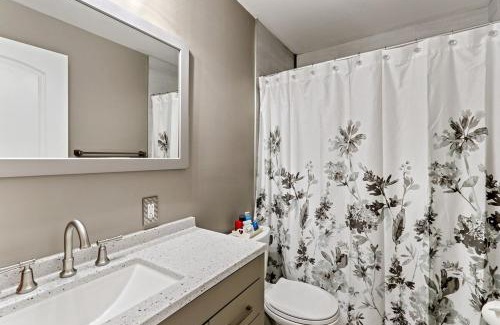 Como Casa | Cozy Home In Lake Geneva WI Area