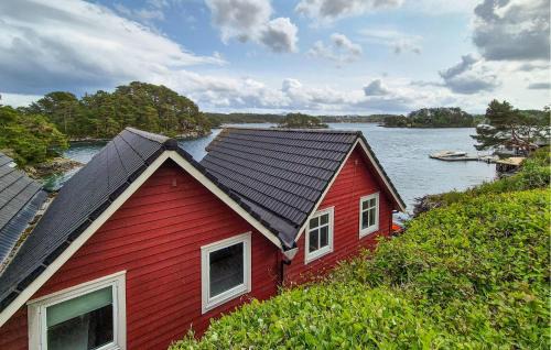 Lysekloster Casa | Cozy Home In Lepsøy With House Sea View