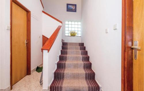 Baric Draga Apartamento | Cozy Home In Lukovo Sugarje With Wifi