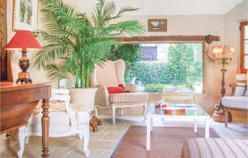 Lye Casa | Cozy Home In Lye With Wifi