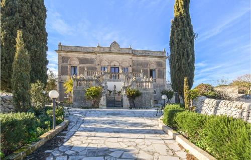 Modica Casa | Cozy Home In Modica With Kitchenette