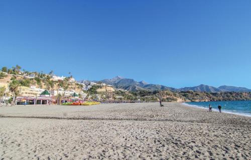 Chimenea Casa | Cozy Home In Nerja With Wifi