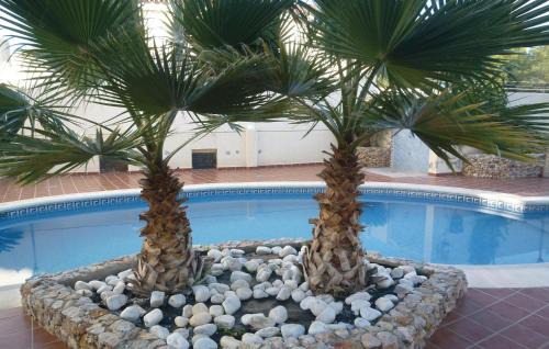 Chimenea Casa | Cozy Home In Nerja With Wifi