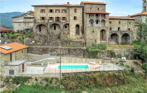 Piazza al Serchio Casa | Cozy Home In Nicciano